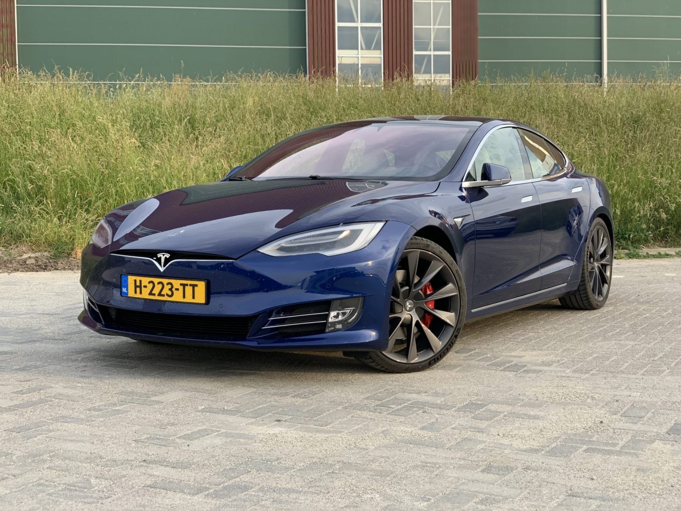 Tesla S De benchmark - Autoverhaal.nl